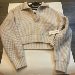 PacSun Cream V-Neck Sweater Cozy Knit Style